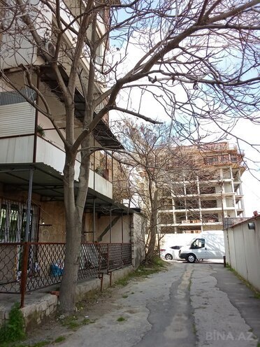 Продаётся 1-комн. вторичка 20 м², Бинагадинский р., photo 19 from 20