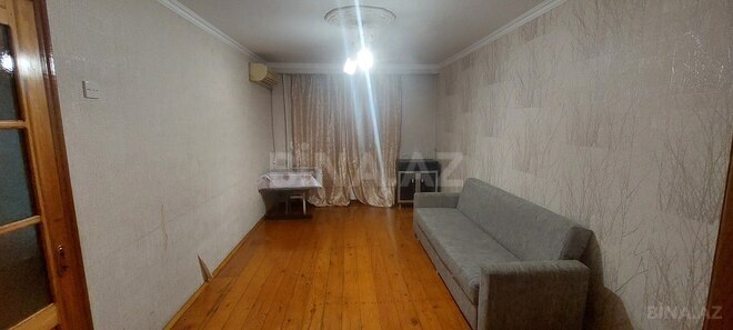 Продаётся 2-комн. вторичка 42 м², м. Нефтчиляр, photo 3 from 8