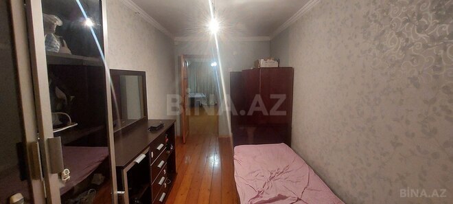 Продаётся 2-комн. вторичка 42 м², м. Нефтчиляр, photo 4 from 8