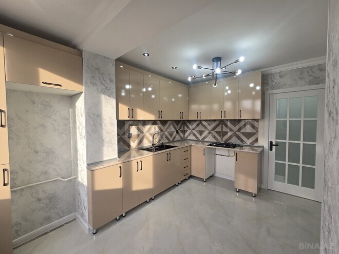 Продаётся 3-комн. вторичка 80 м², photo 6 from 23