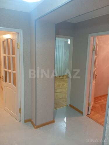 Satılır 2 otaqlı köhnə tikili 60 m², İnşaatçılar m., photo 18 from 29