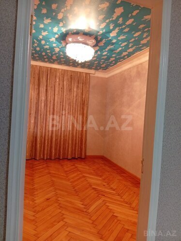 Satılır 2 otaqlı köhnə tikili 60 m², İnşaatçılar m., photo 8 from 29