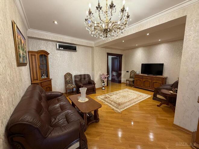 Satılır 5 otaqlı yeni tikili 235 m², 28 May m., photo 10 from 20