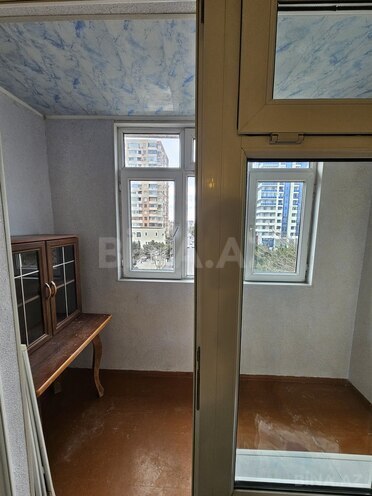 Satılır 2 otaqlı köhnə tikili 50 m², Qara Qarayev m., photo 8 from 19
