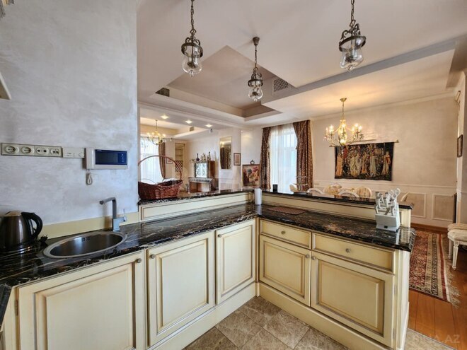 Сдаётся 3-комн. новостройка 220 м², м. Сахил, photo 6 from 27