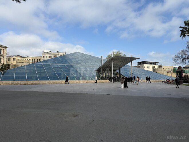 Сдаётся 8-комн. офис 370 м², м. Ичеришехер, photo 4 from 26