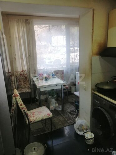 Satılır 3 otaqlı köhnə tikili 74 m², Elmlər Akademiyası m., photo 5 from 7