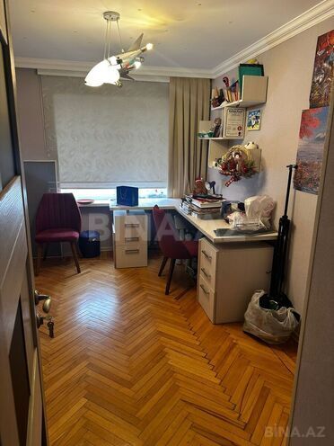 İcarəyə verilir 3 otaqlı köhnə tikili 80 m², Neftçilər m., photo 7 from 17