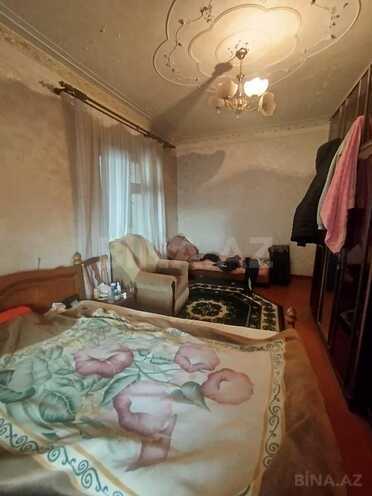 Продаётся 3-комн. вторичка 80 м², м. Нефтчиляр, photo 3 from 12