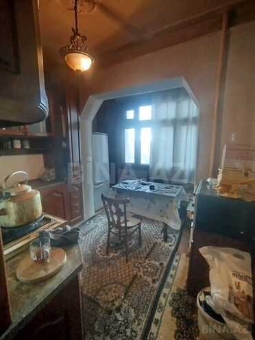 Продаётся 3-комн. вторичка 80 м², м. Нефтчиляр, photo 9 from 12