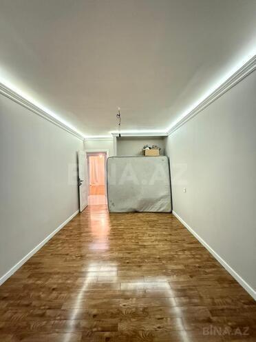 Продаётся 5-комн. вторичка 127 м², м. Халглар Достлугу, photo 12 from 26