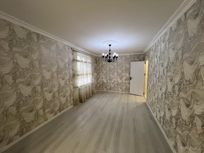 Satılır 2 otaqlı köhnə tikili 45 m², İnşaatçılar m., photo 3 from 10