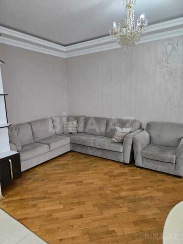 Сдаётся 2-комн. вторичка 52 м², Насиминский  р., photo 1 from 15