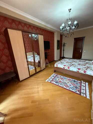 Сдаётся 4-комн. новостройка 210 м², Насиминский  р., photo 22 from 27