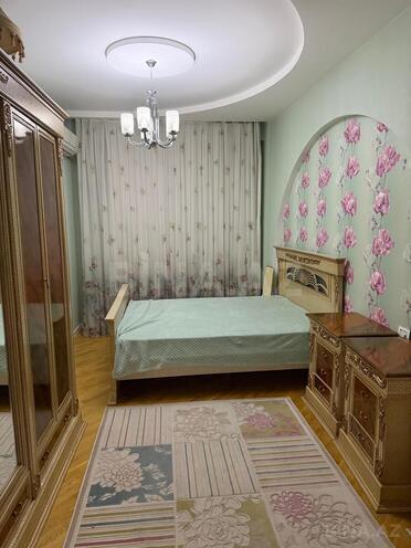 İcarəyə verilir 3 otaqlı yeni tikili 145 m², 8-ci mikrorayon q., photo 11 from 18