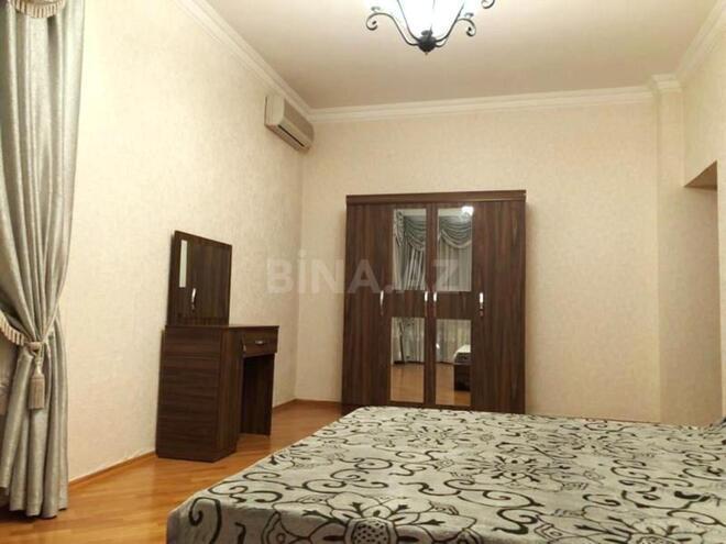 İcarəyə verilir 4 otaqlı yeni tikili 230 m², 28 May m., photo 20 from 27