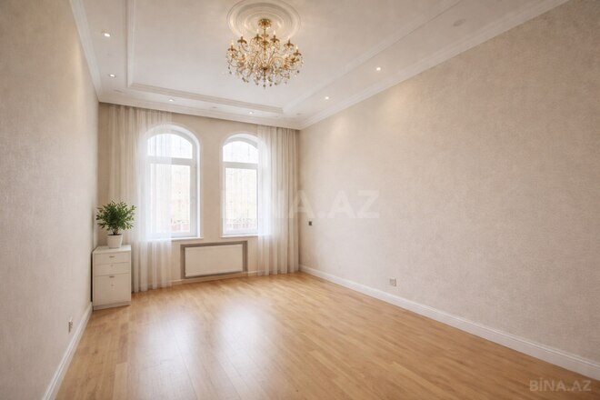 Satılır 12 otaqlı həyət evi/bağ evi 650 m², Nəsimi m., photo 8 from 20