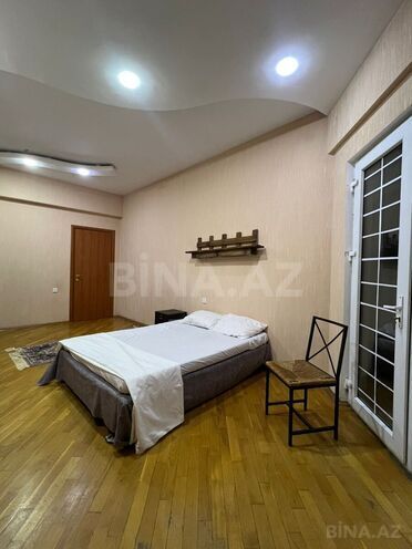 İcarəyə verilir 3 otaqlı yeni tikili 150 m², 28 May m., photo 16 from 22