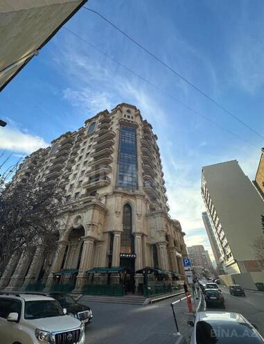 Продаётся 4-комн. новостройка 230 м², м. Низами, photo 3 from 11