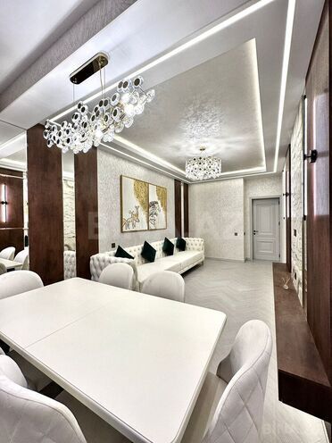 Сдаётся 3-комн. новостройка 120 м², Насиминский  р., photo 1 from 15