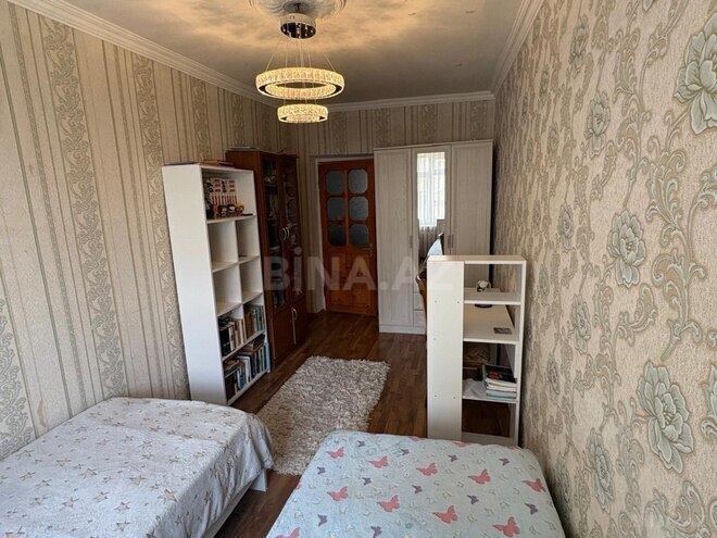 Satılır 3 otaqlı köhnə tikili 75 m², İnşaatçılar m., photo 7 from 10