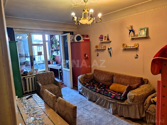 Satılır 2 otaqlı köhnə tikili 35 m², Neftçilər m., photo 1 from 13