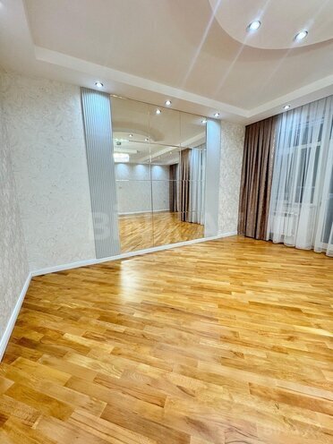 Satılır 4 otaqlı yeni tikili 160 m², 8-ci mikrorayon q., photo 15 from 23