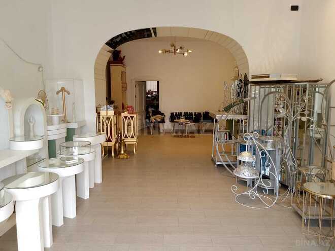 İcarəyə verilir  obyekt 65 m², 28 May m., photo 1 from 9