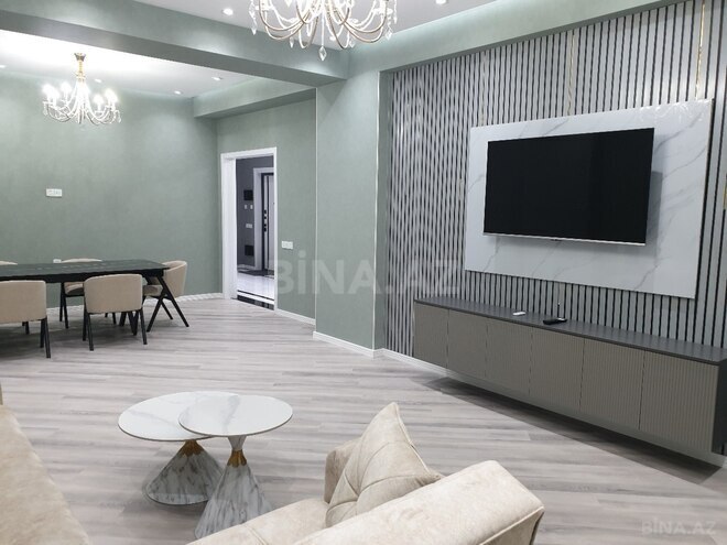 Сдаётся 3-комн. новостройка 141 м², м. 28 мая, photo 1 from 17