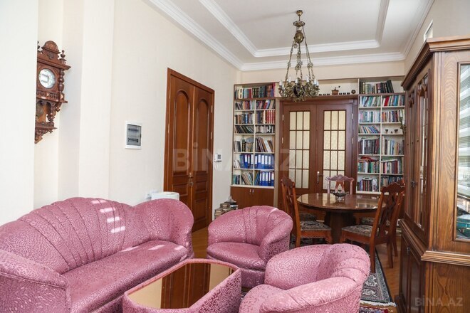 Продаётся 10-комн. дом/дача 1 000 м², м. Насими, photo 28 from 32