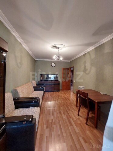 İcarəyə verilir 3 otaqlı köhnə tikili 75 m², Yasamal r., photo 1 from 14