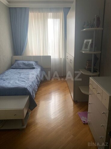 Продаётся 3-комн. вторичка 76 м², м. Низами, photo 6 from 16