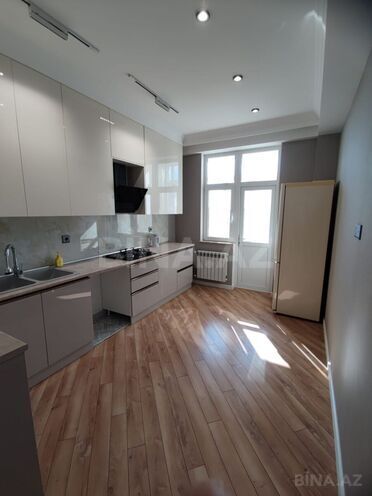 Продаётся 3-комн. новостройка 95 м², м. Кара Караев, photo 16 from 28