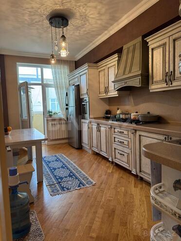 Продаётся 3-комн. новостройка 130 м², м. Нефтчиляр, photo 8 from 12