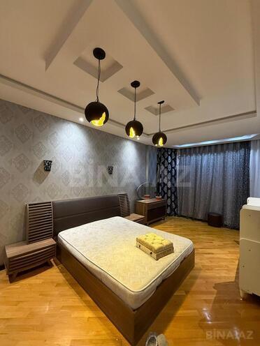Сдаётся 3-комн. новостройка 135 м², м. 8 ноября, photo 12 from 16