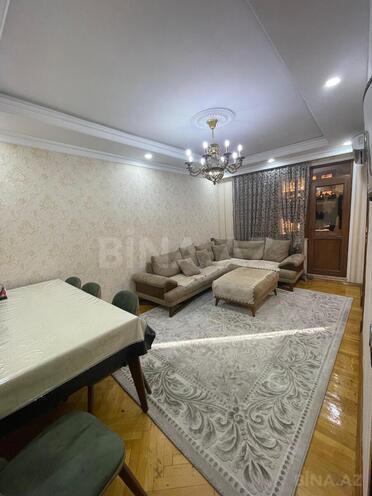 Satılır 3 otaqlı köhnə tikili 70 m², Memar Əcəmi m., photo 1 from 20