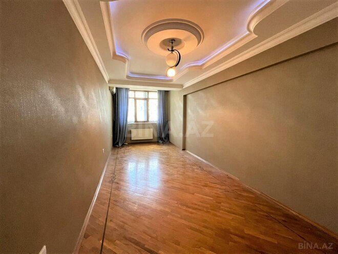 Satılır 2 otaqlı köhnə tikili 75 m², Şah İsmayıl Xətai m., photo 8 from 16