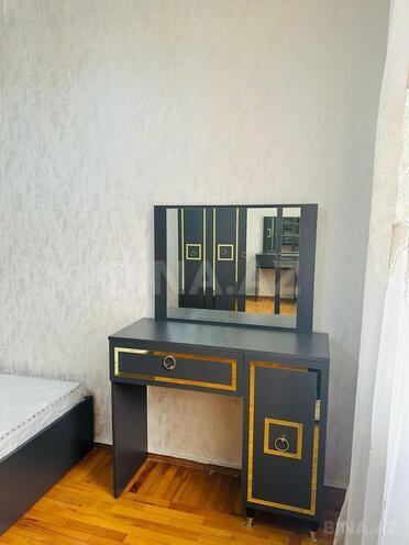 Продаётся 2-комн. вторичка 65 м², Ясамальский р., photo 11 from 20