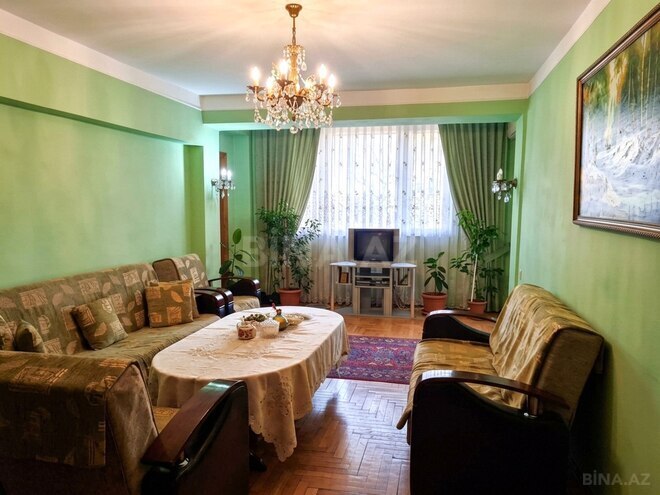 Продаётся 3-комн. вторичка 90 м², м. Элмляр Академиясы, photo 1 from 19