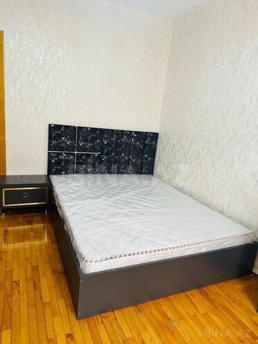 Продаётся 2-комн. вторичка 65 м², Ясамальский р., photo 4 from 20