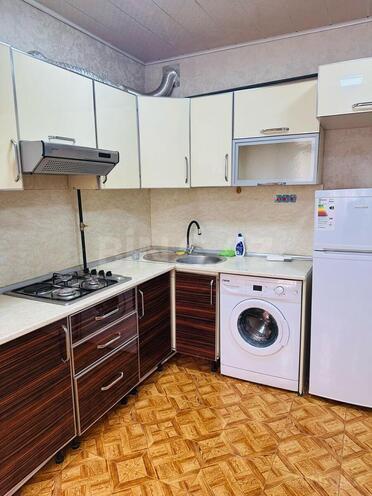 Продаётся 2-комн. вторичка 65 м², Ясамальский р., photo 15 from 20