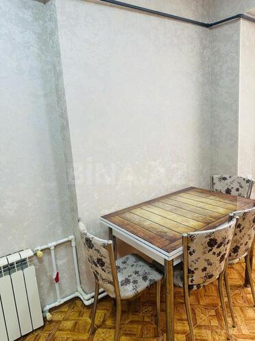 Продаётся 2-комн. вторичка 65 м², Ясамальский р., photo 13 from 20