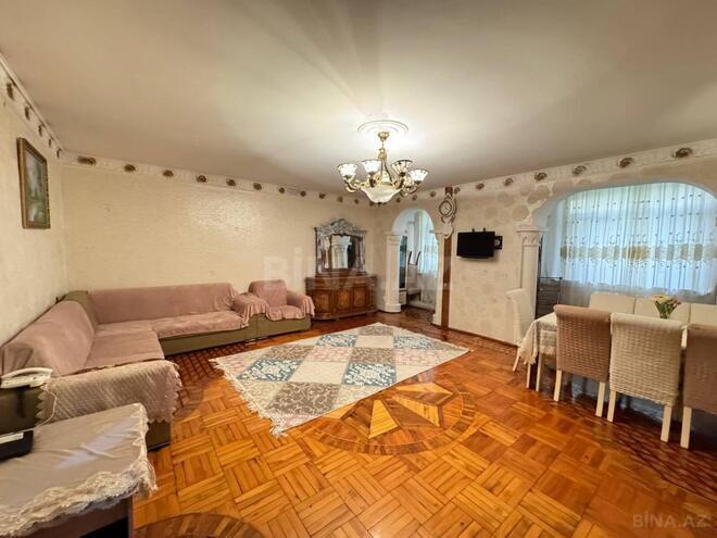Satılır 4 otaqlı köhnə tikili 87 m², İnşaatçılar m., photo 9 from 12