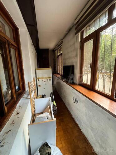 Satılır 4 otaqlı köhnə tikili 87 m², İnşaatçılar m., photo 10 from 12