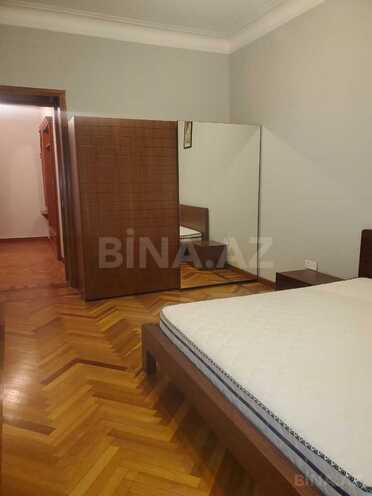 İcarəyə verilir 2 otaqlı köhnə tikili 65 m², Sahil m., photo 9 from 18