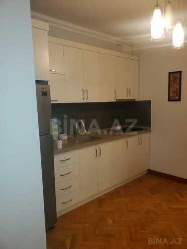 İcarəyə verilir 2 otaqlı köhnə tikili 65 m², Sahil m., photo 8 from 18