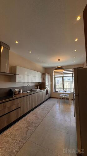 Продаётся 4-комн. новостройка 215 м², м. Низами, photo 11 from 23