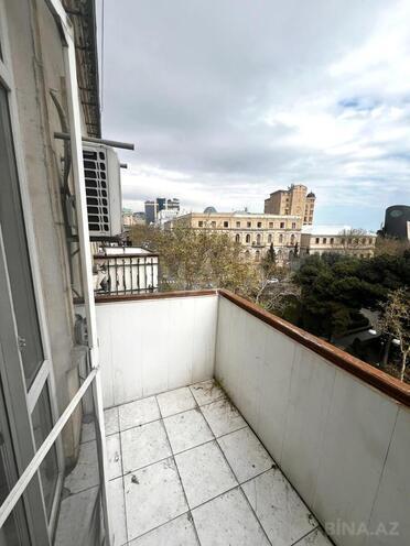 Продаётся 3-комн. вторичка 90 м², м. Сахил, photo 22 from 28