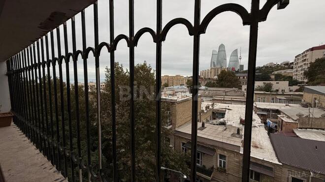 Satılır 4 otaqlı köhnə tikili 125 m², İçəri Şəhər m., photo 6 from 22