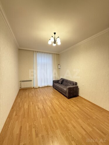 Satılır 5 otaqlı həyət evi/bağ evi 320 m², Şüvəlan q., photo 16 from 27